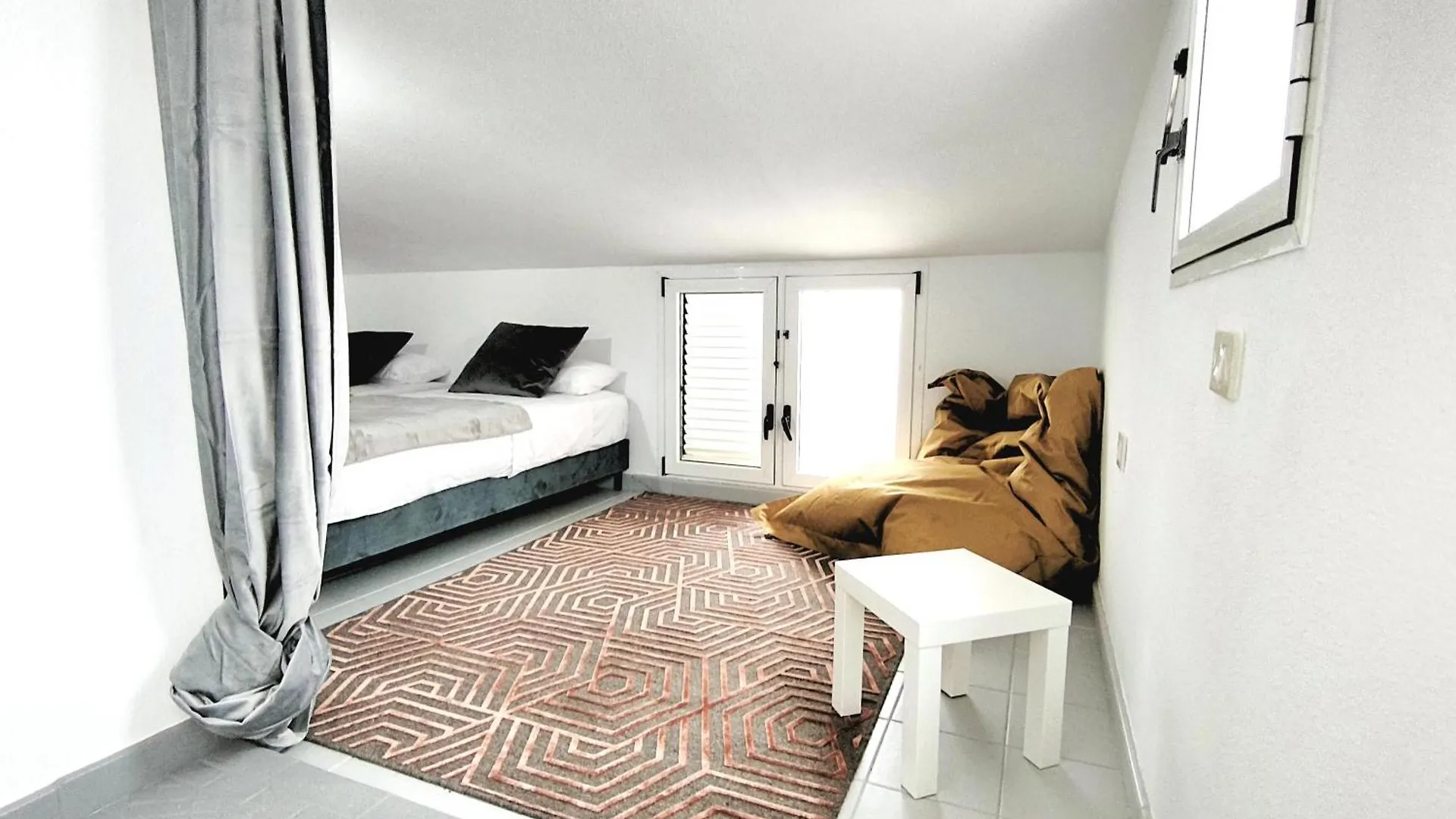 Rooftop Bungalow Pamro - Private Jacuzzi - Fitness Area - Free Wifi - Air Conditioner - Pool - Modern & Comfortable - Sunnygolf Maspalomas  Holiday home