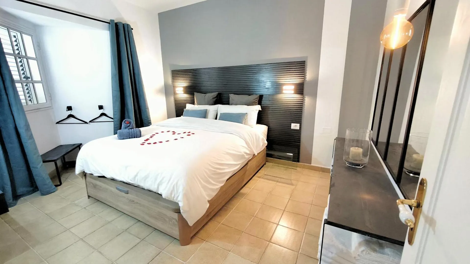 Rooftop Bungalow Pamro - Private Jacuzzi - Fitness Area - Free Wifi - Air Conditioner - Pool - Modern & Comfortable - Sunnygolf Maspalomas