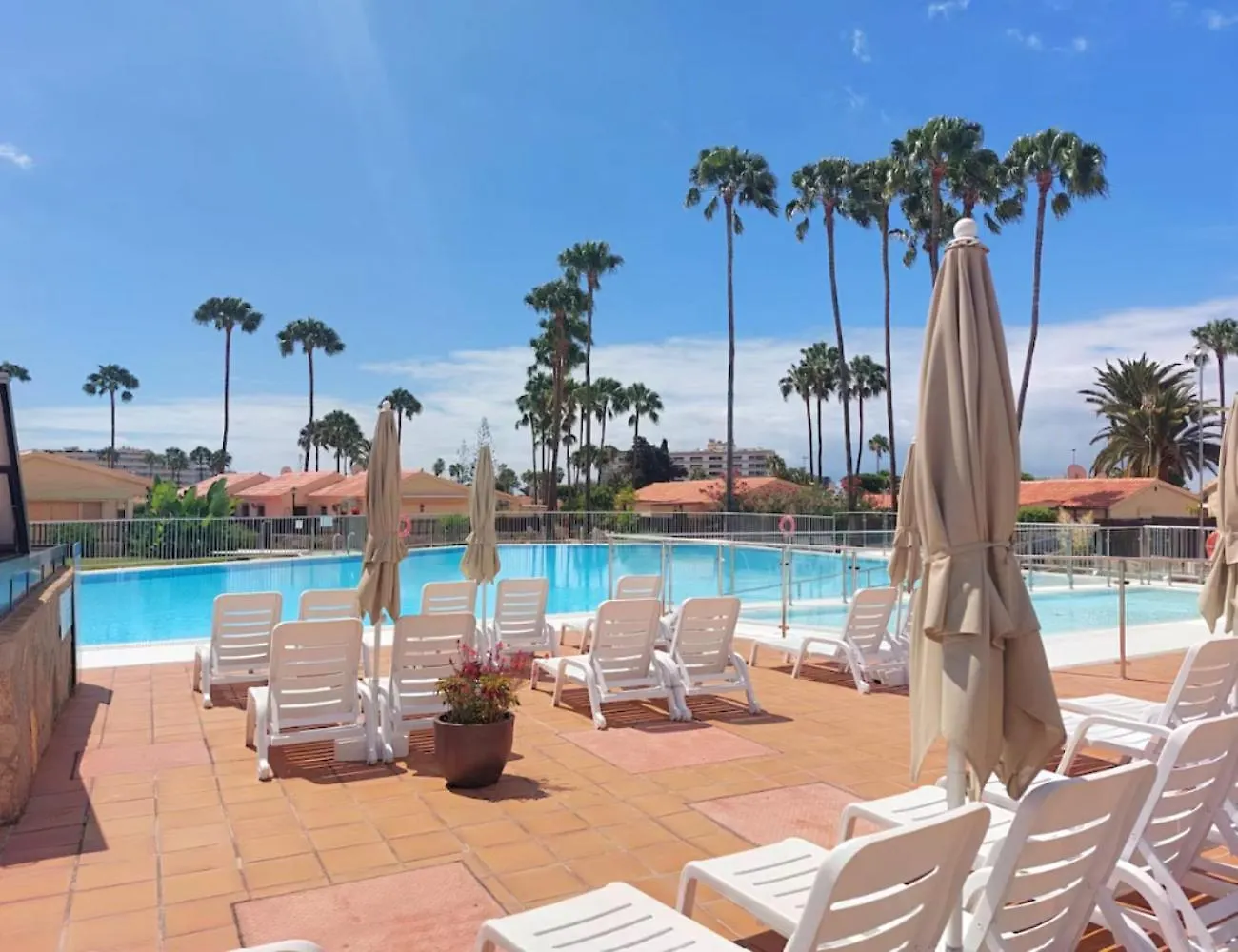 Holiday home Rooftop Bungalow Pamro - Private Jacuzzi - Fitness Area - Free Wifi - Air Conditioner - Pool - Modern & Comfortable - Sunnygolf Maspalomas