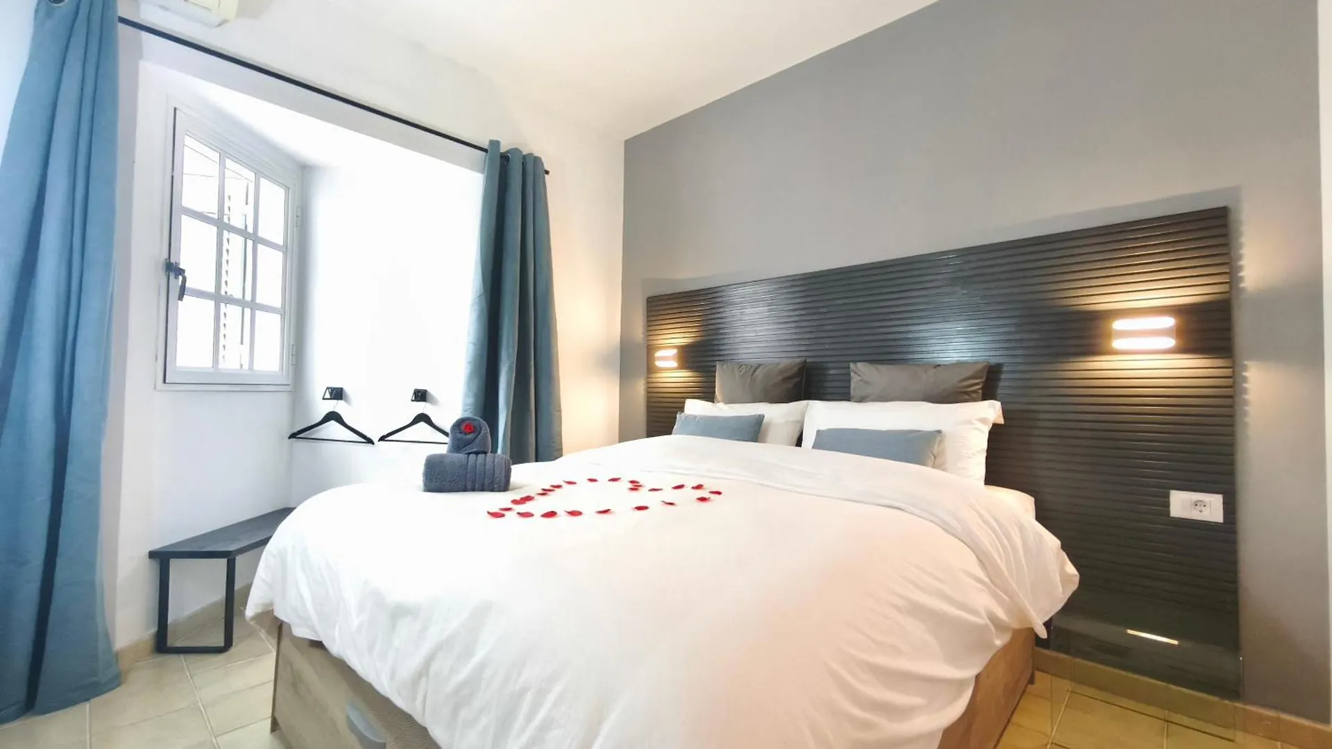 Holiday home Rooftop Bungalow Pamro - Private Jacuzzi - Fitness Area - Free Wifi - Air Conditioner - Pool - Modern & Comfortable - Sunnygolf Maspalomas