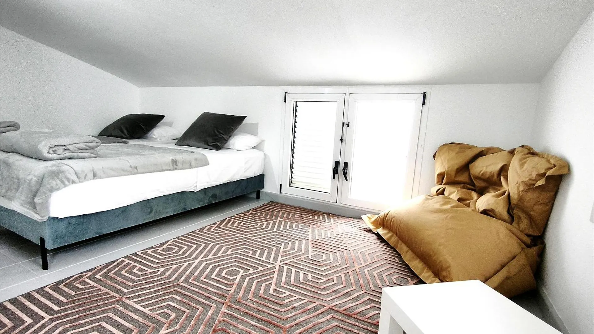 Holiday home Rooftop Bungalow Pamro - Private Jacuzzi - Fitness Area - Free Wifi - Air Conditioner - Pool - Modern & Comfortable - Sunnygolf Maspalomas