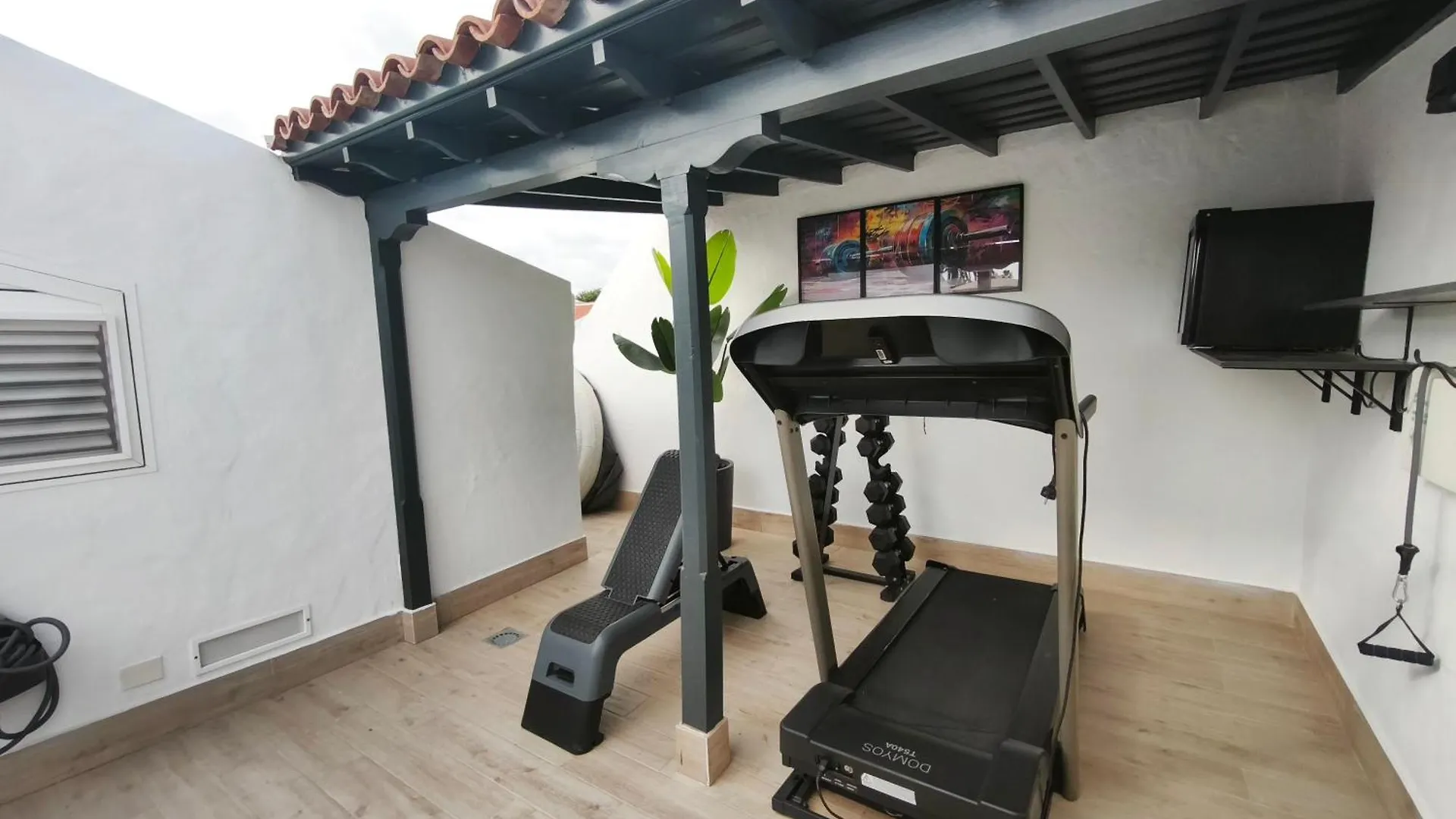 Rooftop Bungalow Pamro - Private Jacuzzi - Fitness Area - Free Wifi - Air Conditioner - Pool - Modern & Comfortable - Sunnygolf Maspalomas