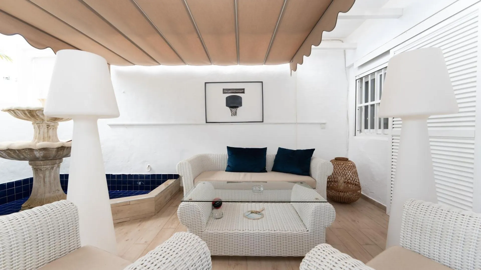 Rooftop Bungalow Pamro - Private Jacuzzi - Fitness Area - Free Wifi - Air Conditioner - Pool - Modern & Comfortable - Sunnygolf Maspalomas  Maspalomas (Gran Canaria)