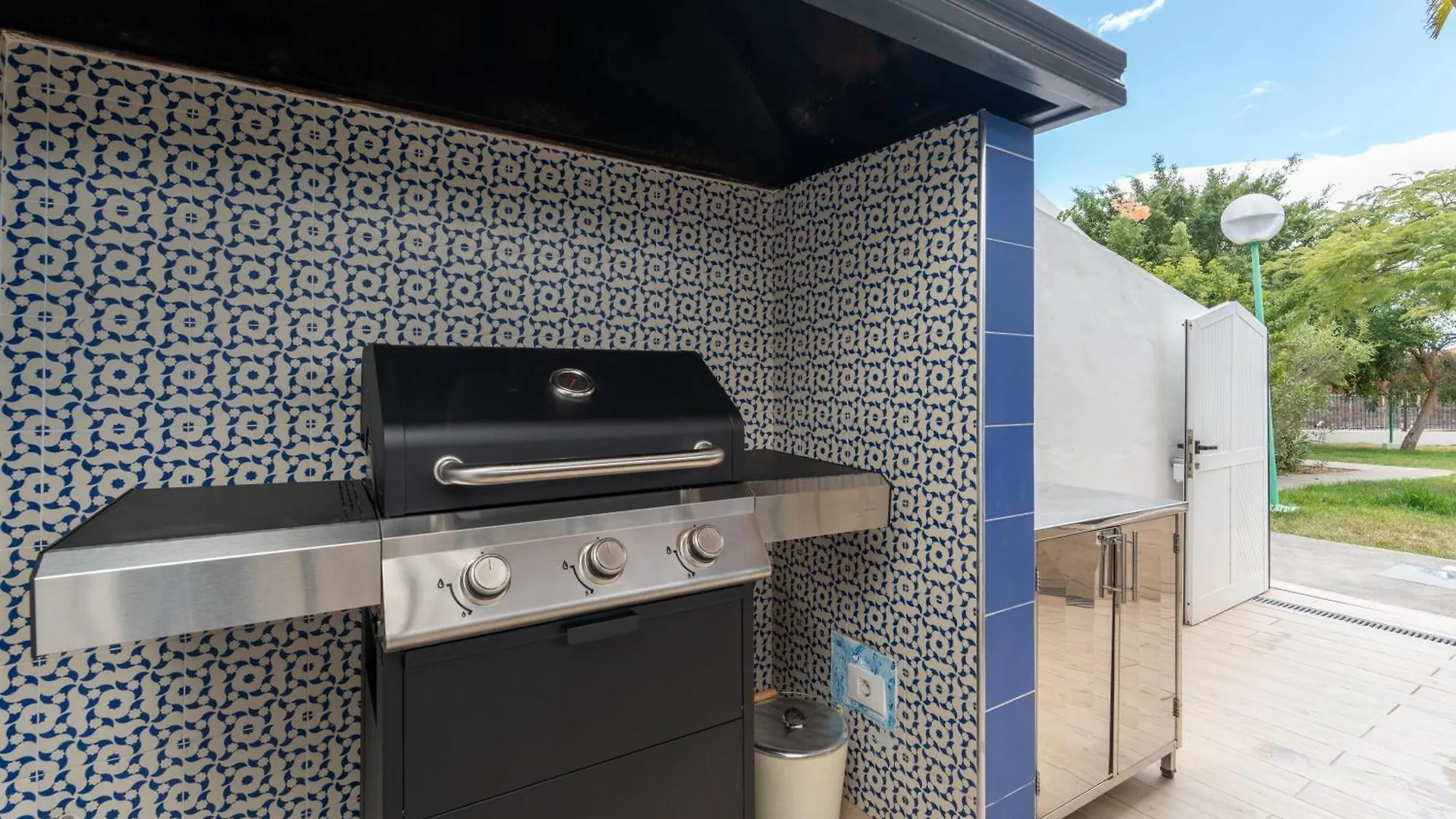 Holiday home Rooftop Bungalow Pamro - Private Jacuzzi - Fitness Area - Free Wifi - Air Conditioner - Pool - Modern & Comfortable - Sunnygolf Maspalomas  Spain