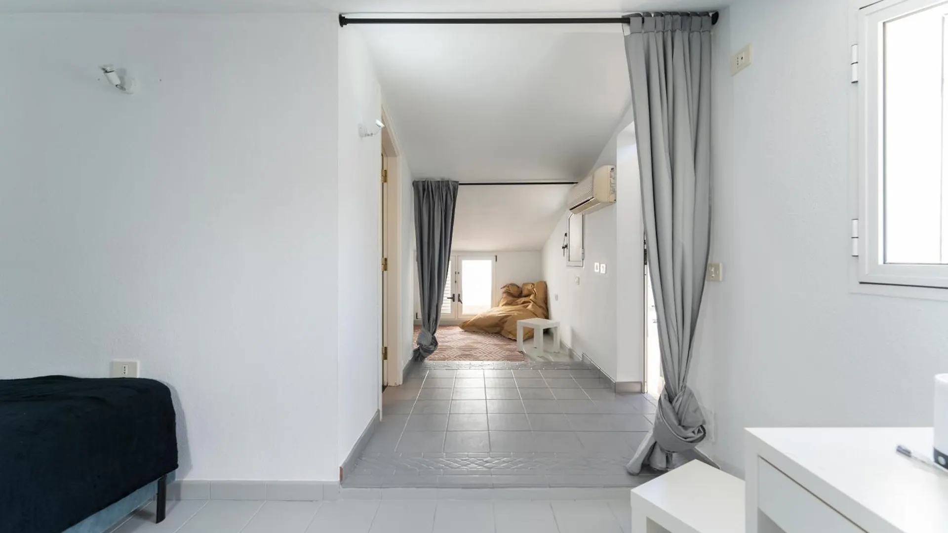 Rooftop Bungalow Pamro - Private Jacuzzi - Fitness Area - Free Wifi - Air Conditioner - Pool - Modern & Comfortable - Sunnygolf Maspalomas  Holiday home